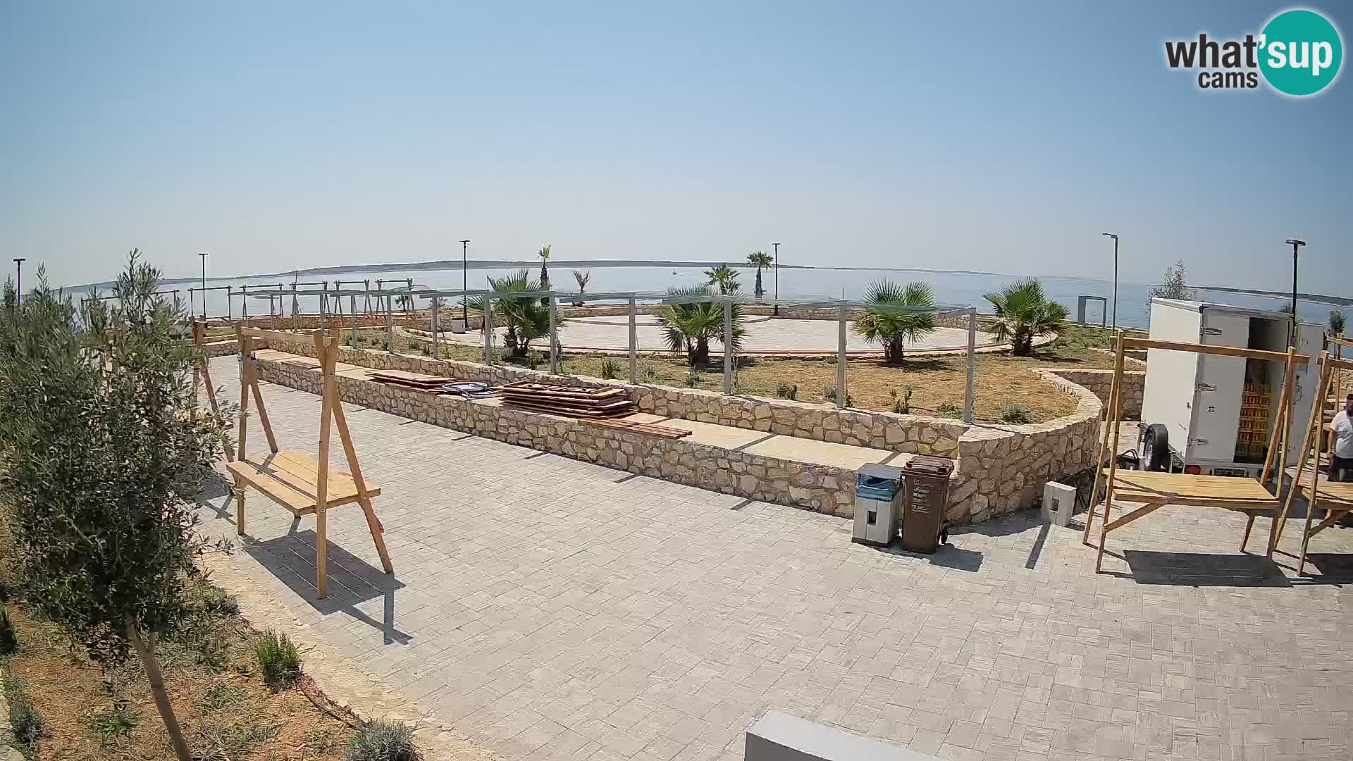 Mandre Summer Stage Webcam – Velika điga | Pag Island