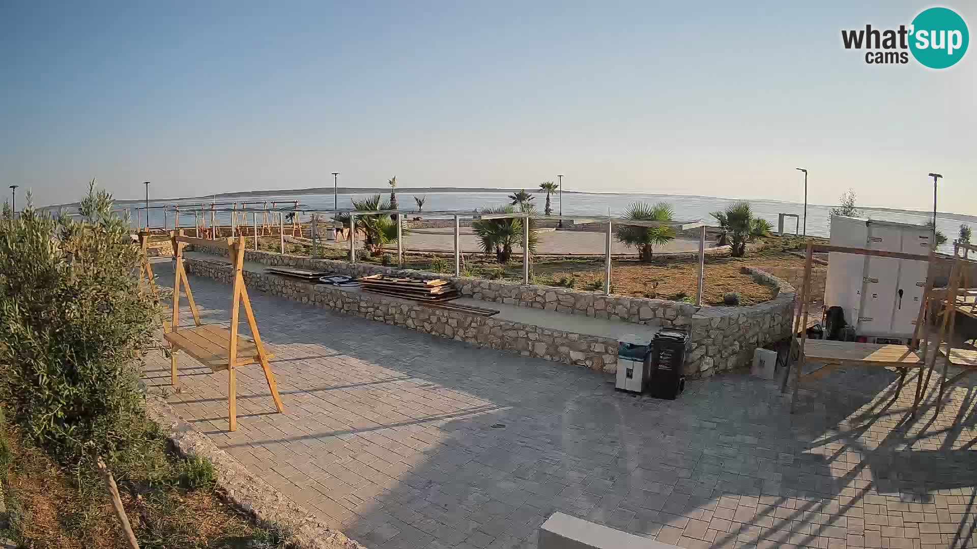 Mandre Summer Stage Webcam – Velika điga | Pag Island