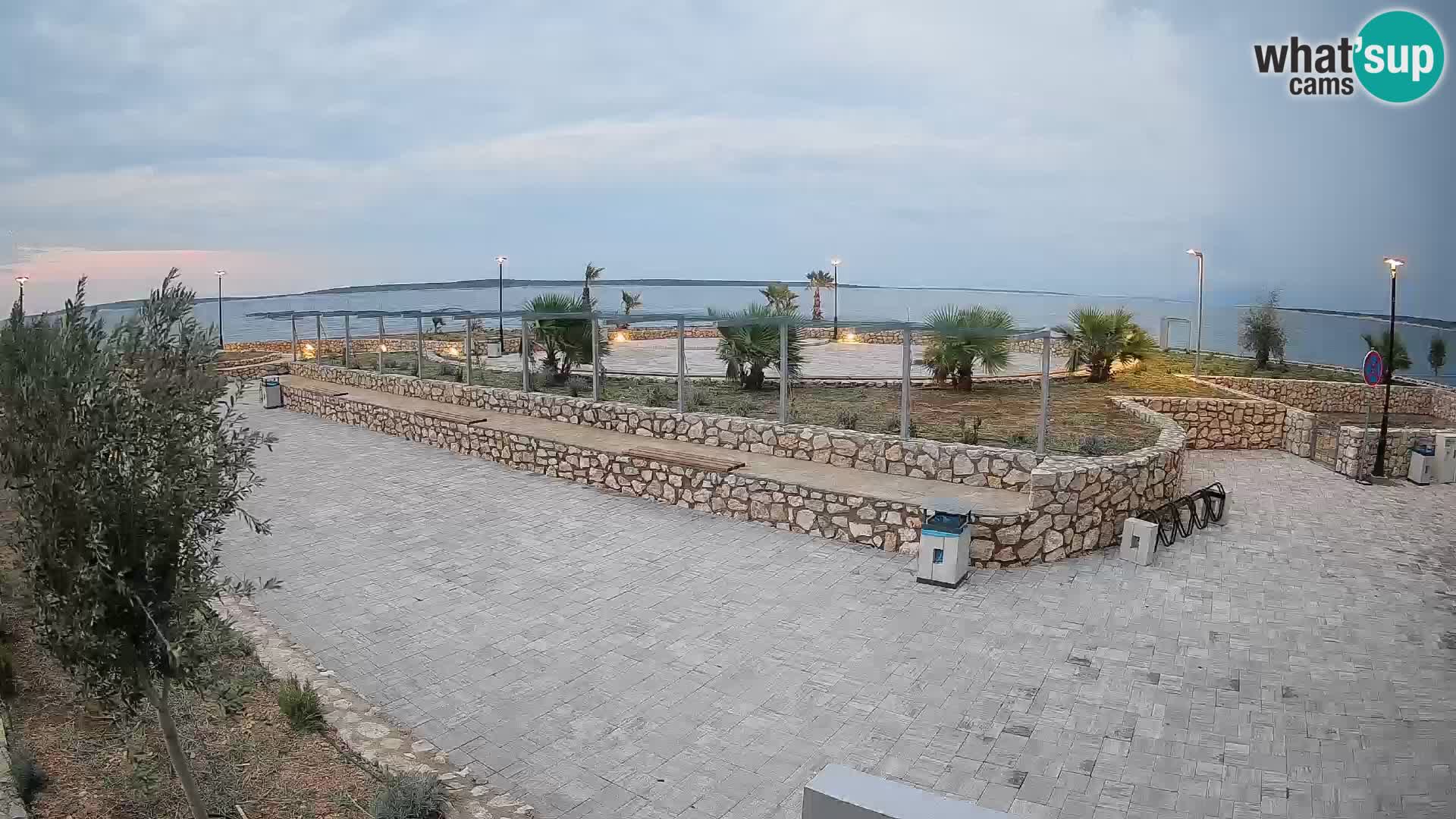 Web kamera Mandre – Ljetna pozornica Velika điga | Otok Pag