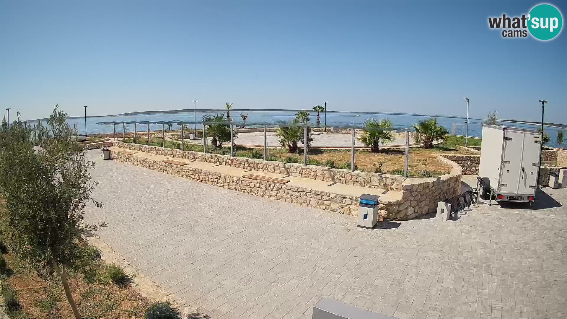 Web kamera Mandre – Ljetna pozornica Velika điga | Otok Pag