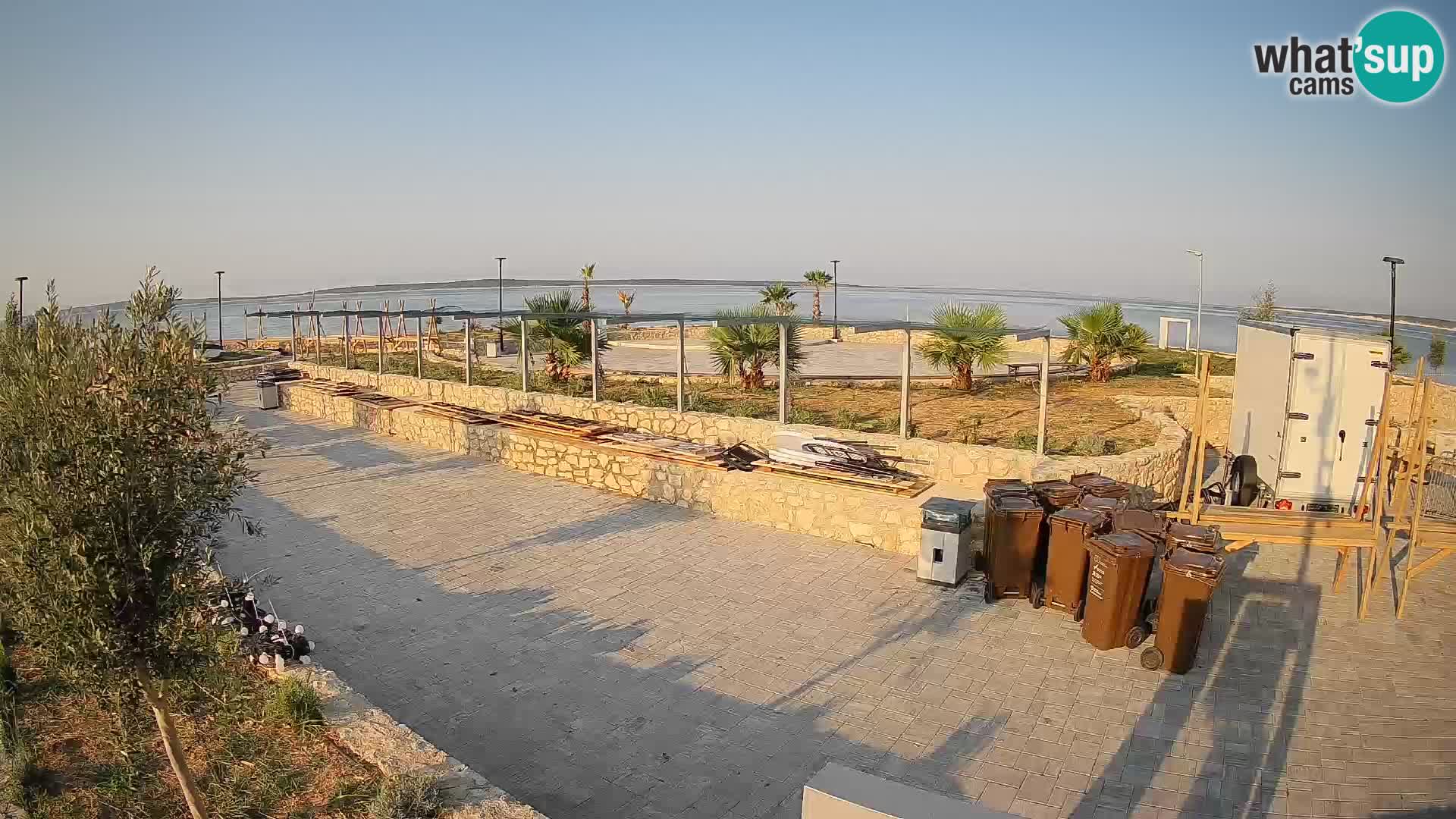 Mandre Summer Stage Webcam – Velika điga | Pag Island