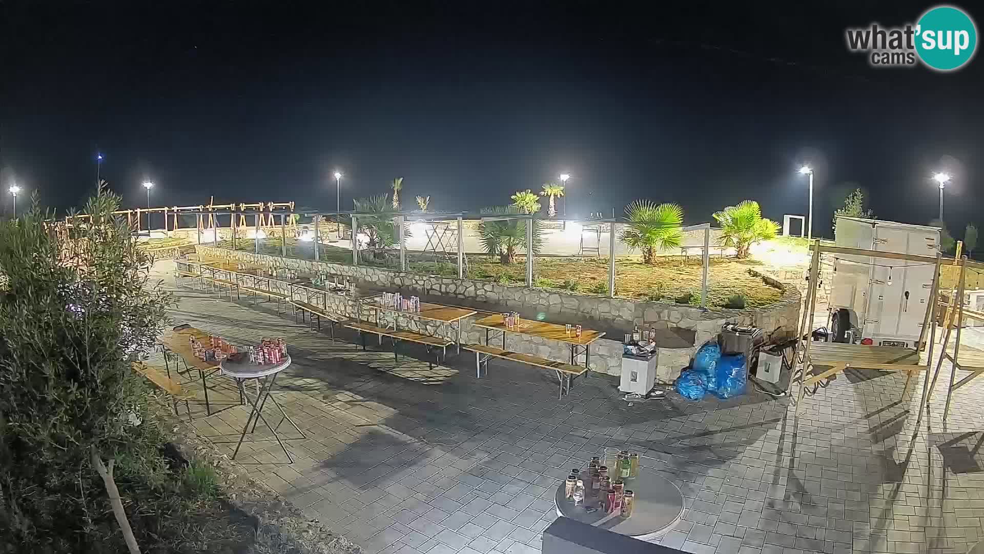 Mandre Summer Stage Webcam – Velika điga | Pag Island