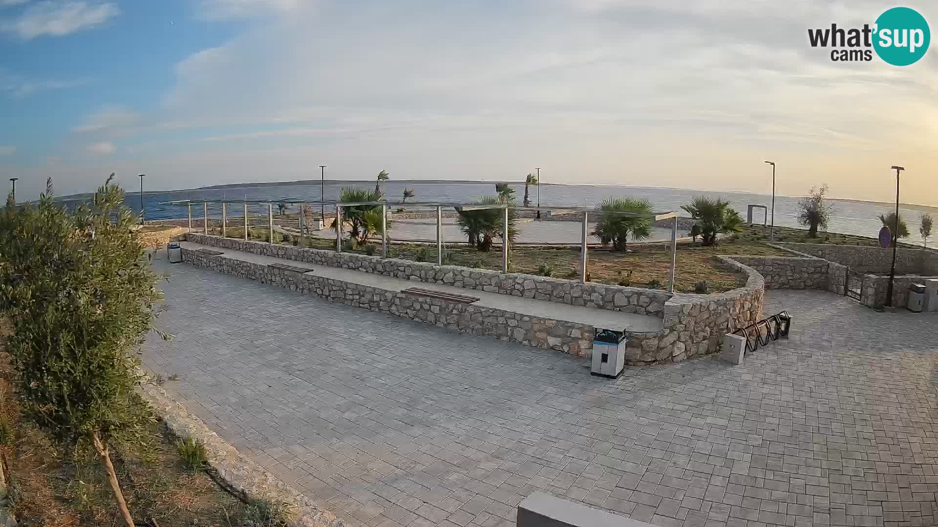 Mandre Summer Stage Webcam – Velika điga | Pag Island