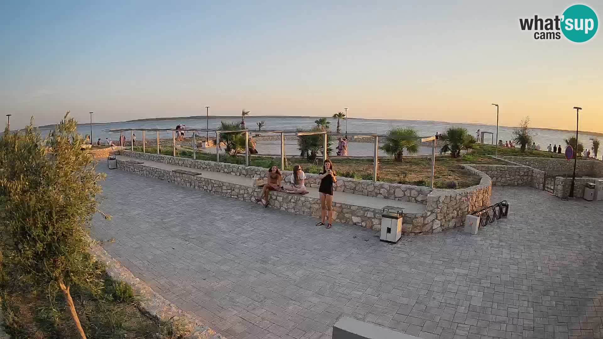 Web kamera Mandre – Ljetna pozornica Velika điga | Otok Pag