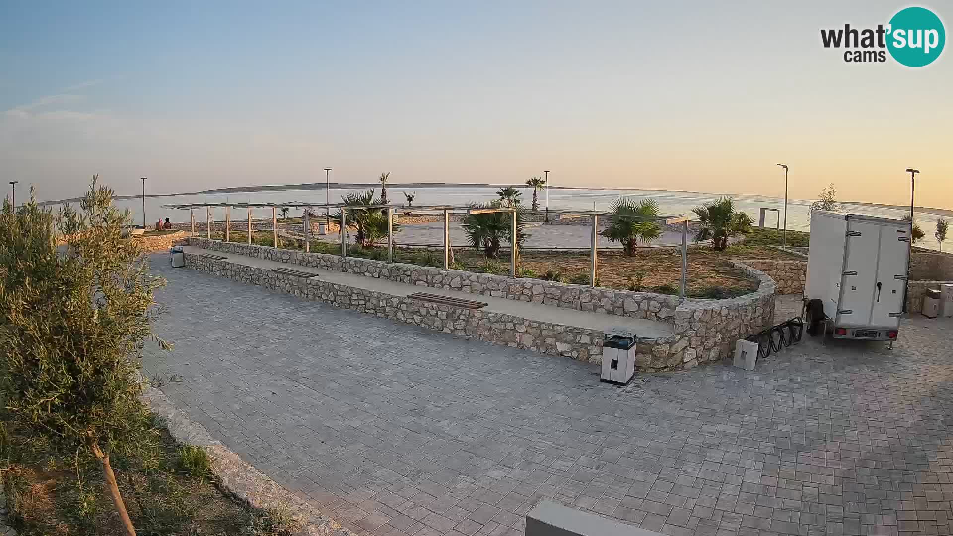 Mandre Summer Stage Webcam – Velika điga | Pag Island