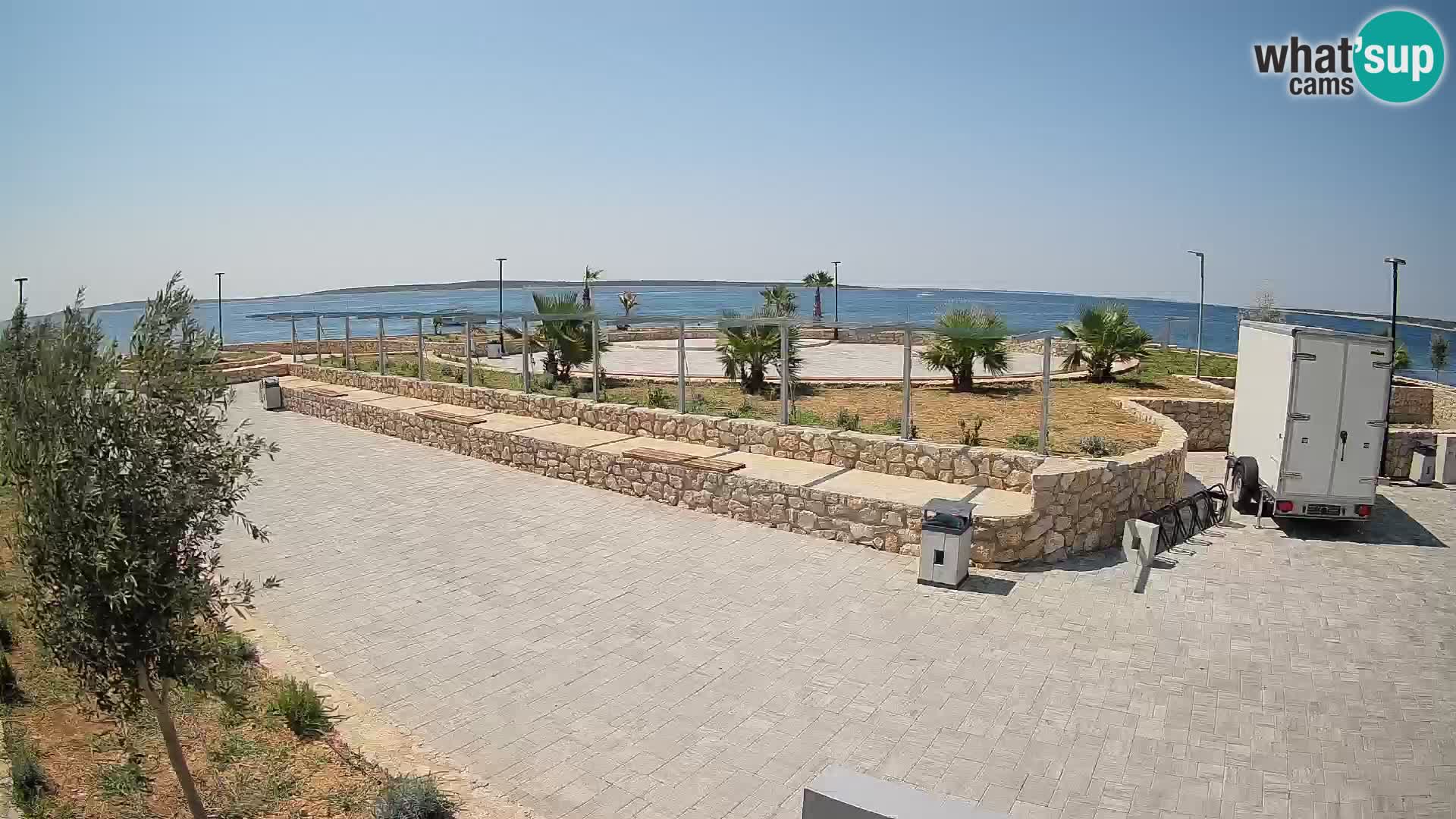 Web kamera Mandre – Ljetna pozornica Velika điga | Otok Pag