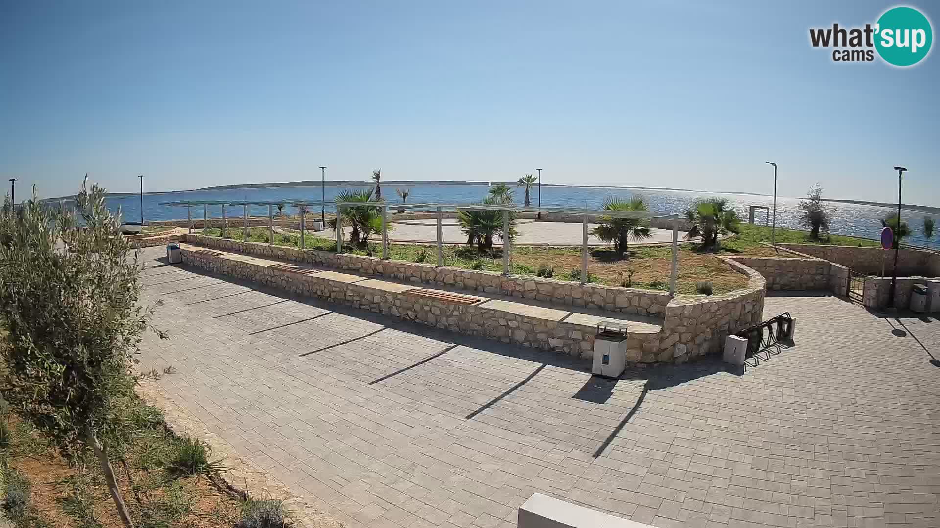 Web kamera Mandre – Ljetna pozornica Velika điga | Otok Pag