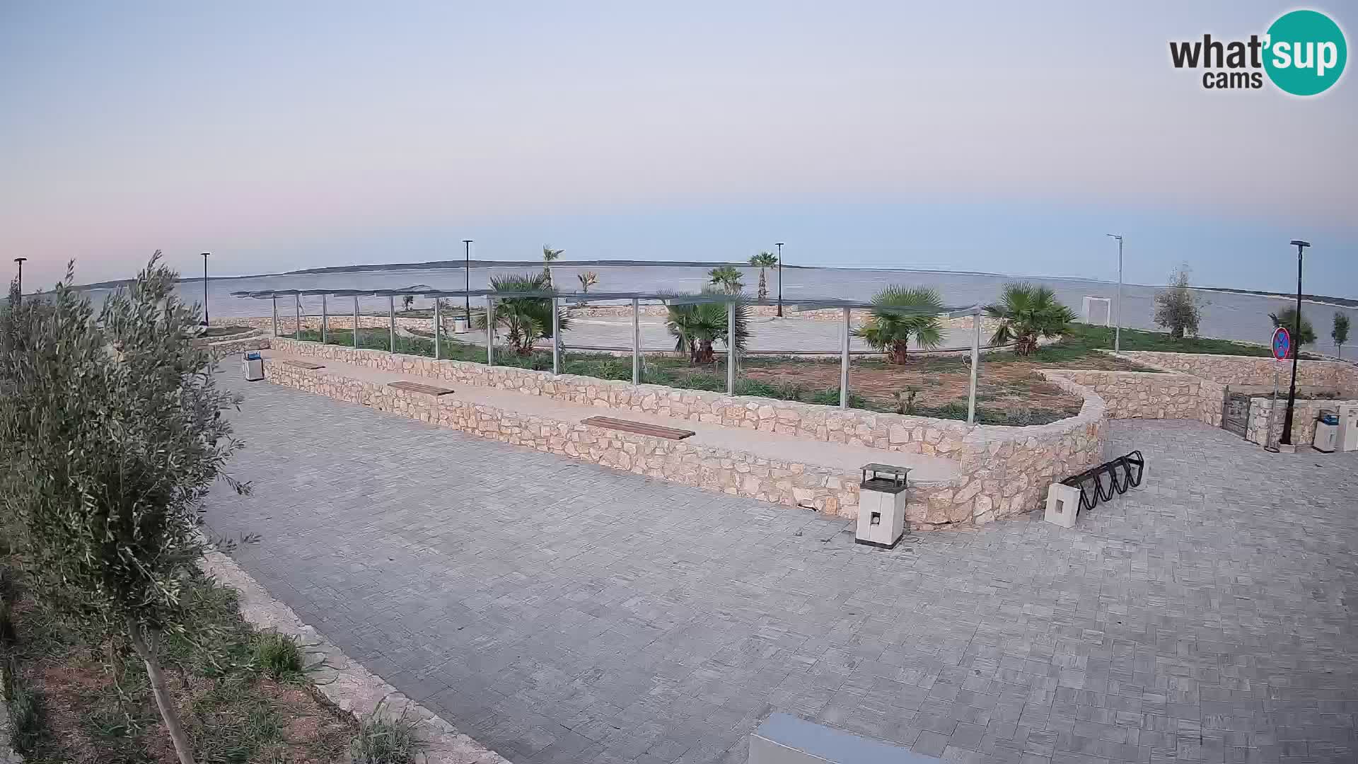 Mandre Summer Stage Webcam – Velika điga | Pag Island