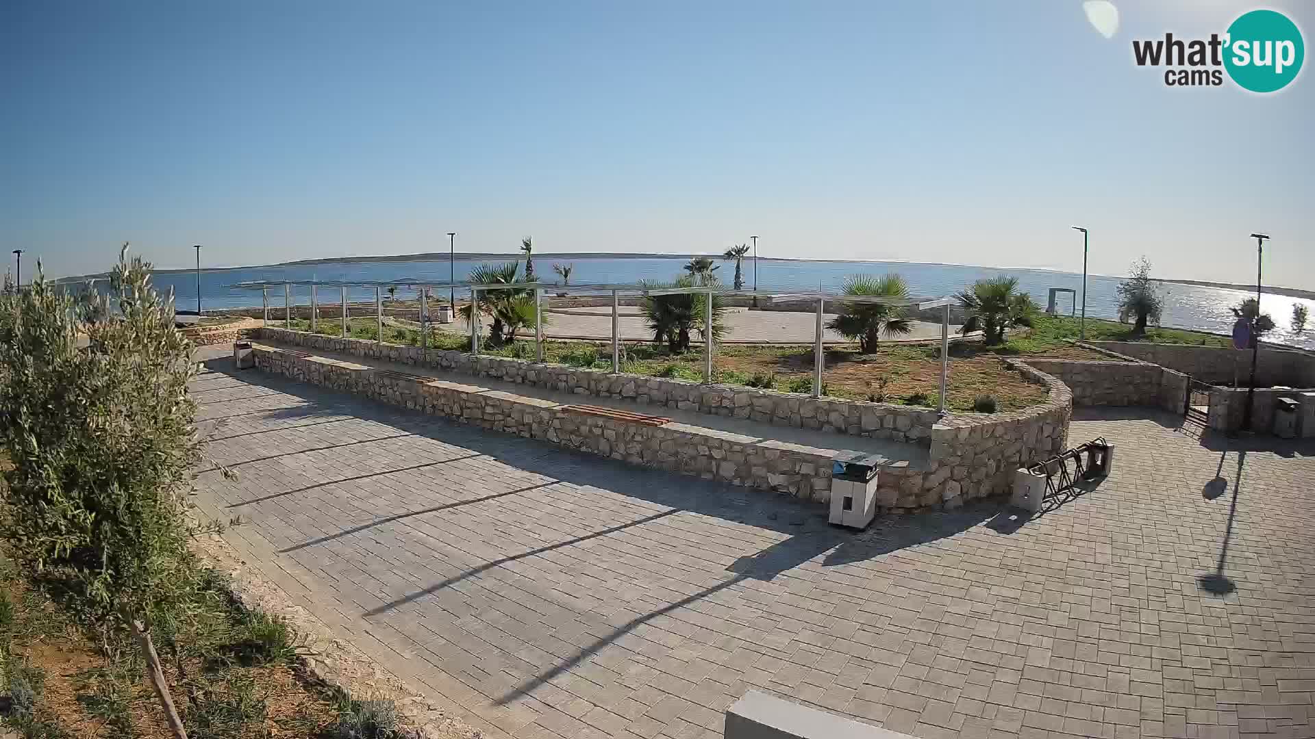 Web kamera Mandre – Ljetna pozornica Velika điga | Otok Pag