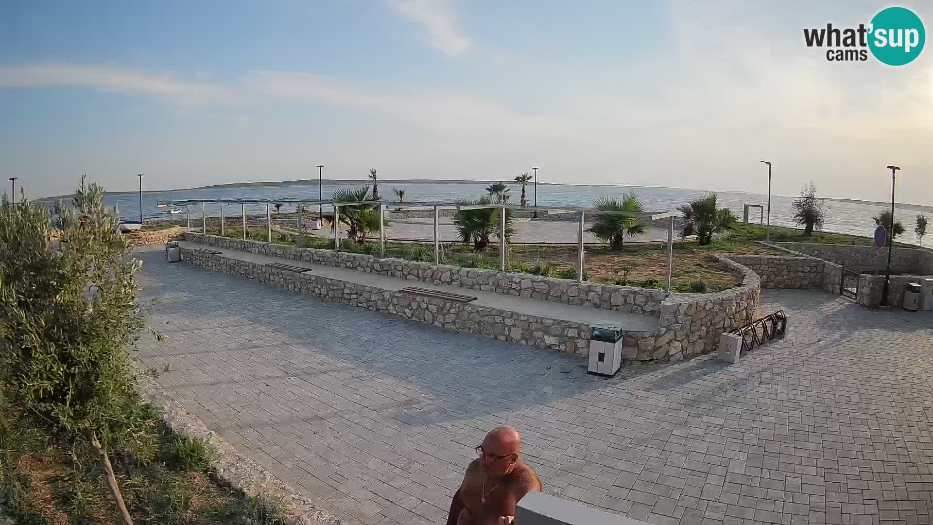 Web kamera Mandre – Ljetna pozornica Velika điga | Otok Pag
