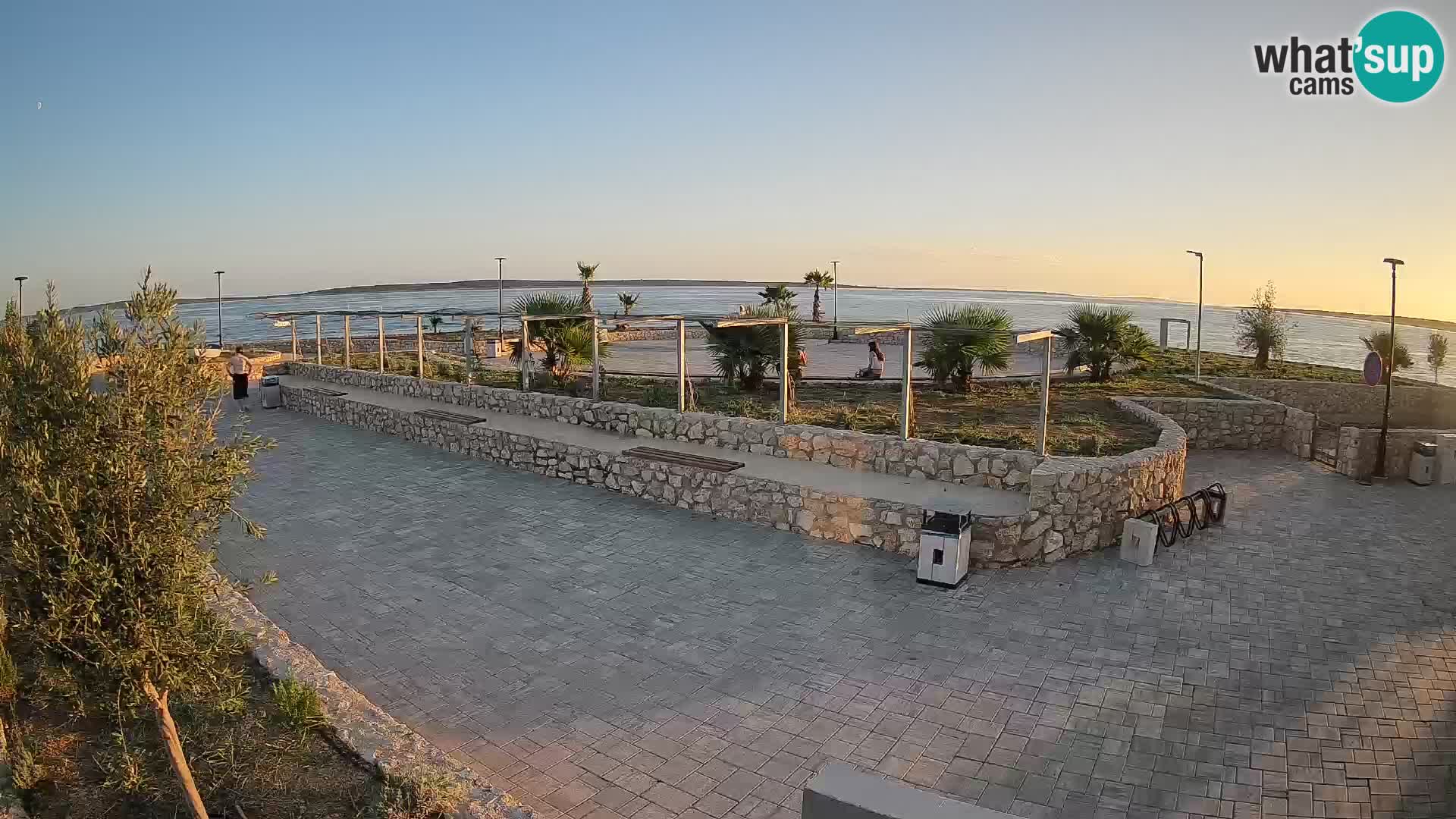 Web kamera Mandre – Ljetna pozornica Velika điga | Otok Pag