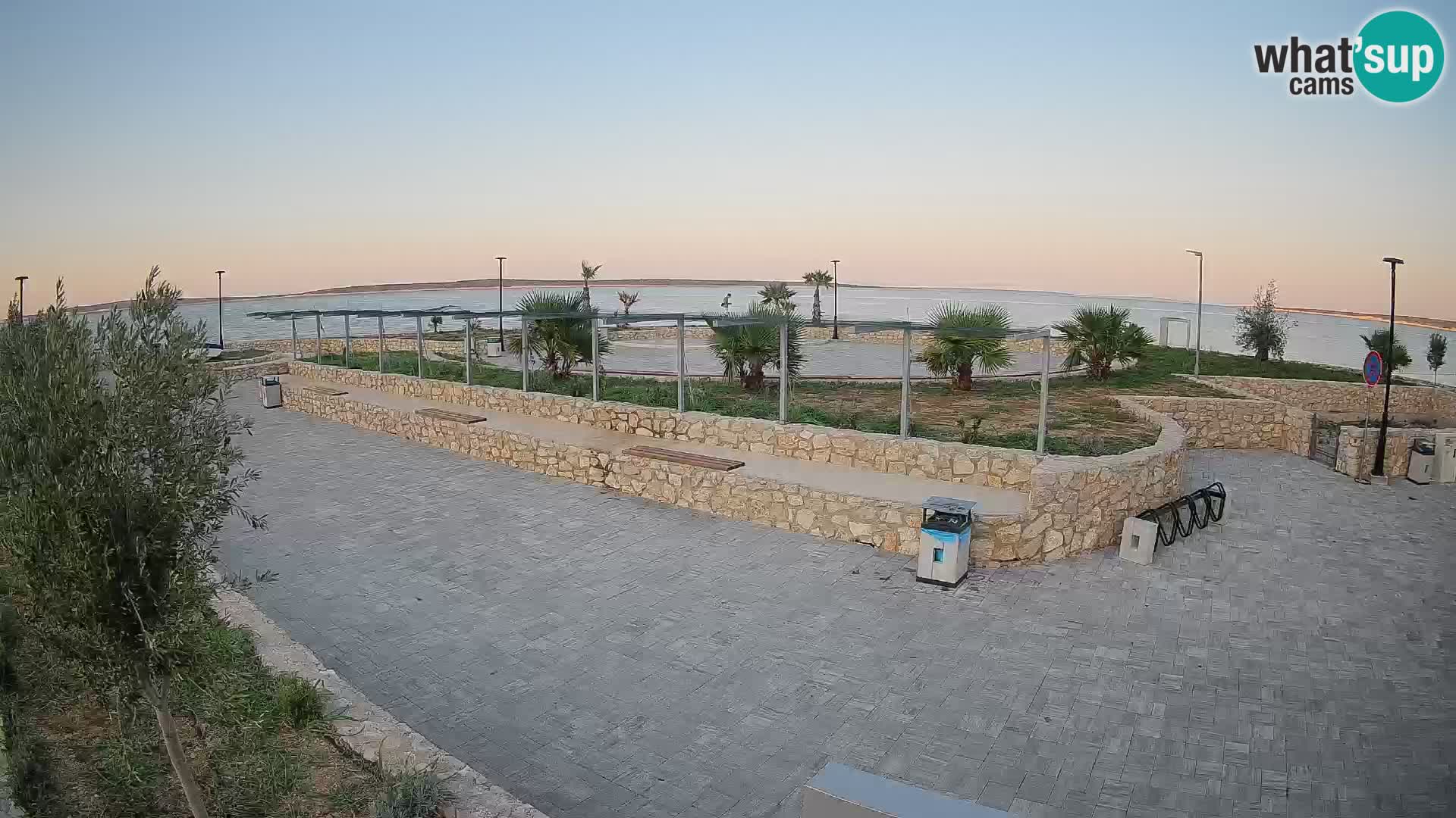 Web kamera Mandre – Ljetna pozornica Velika điga | Otok Pag