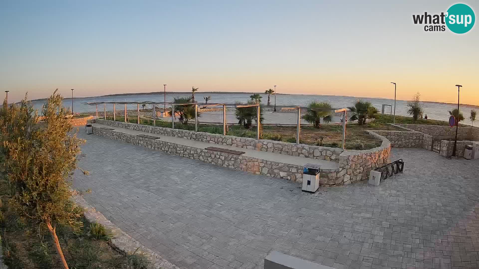 Mandre Summer Stage Webcam – Velika điga | Pag Island