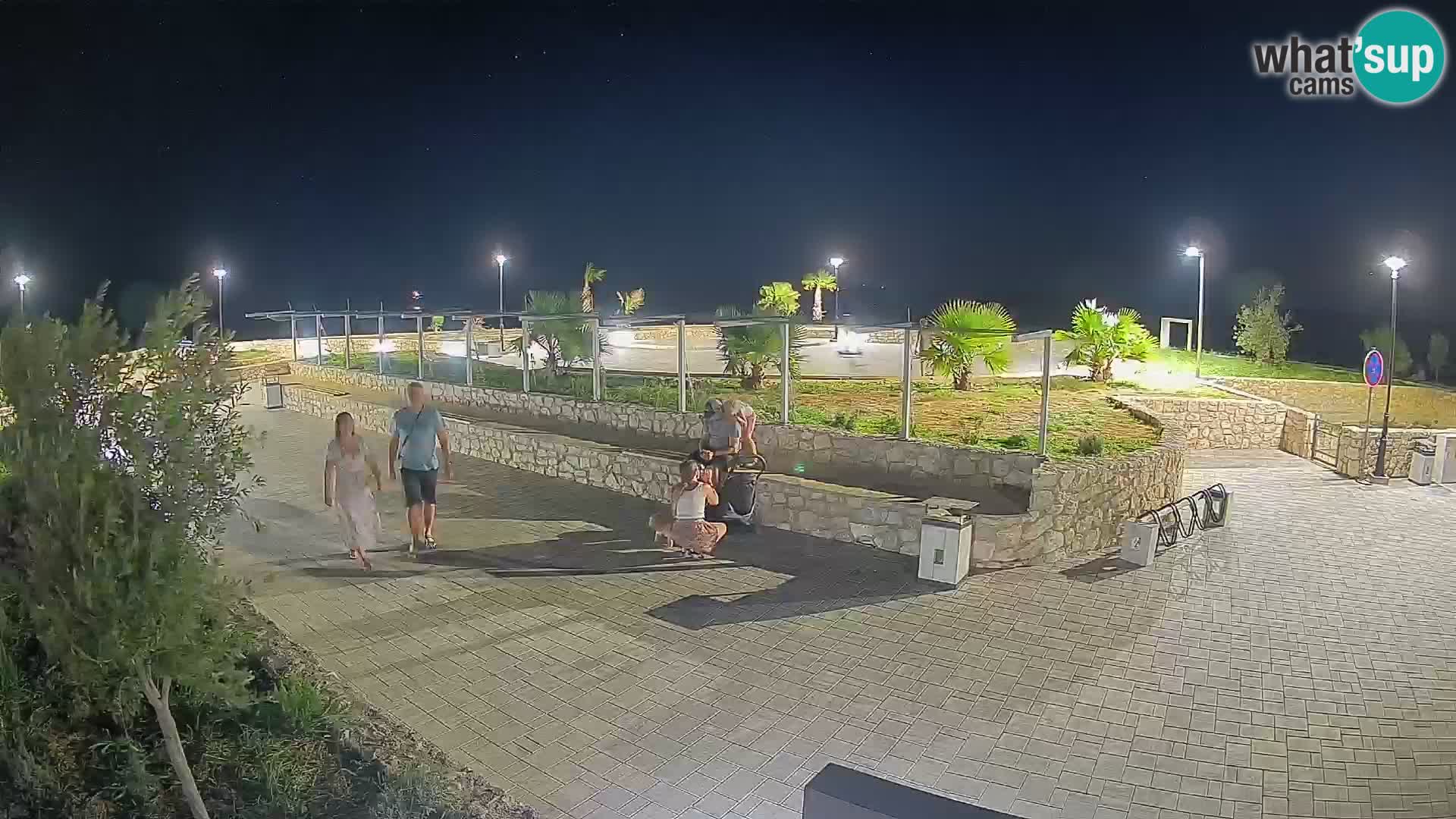 Mandre Summer Stage Webcam – Velika điga | Pag Island
