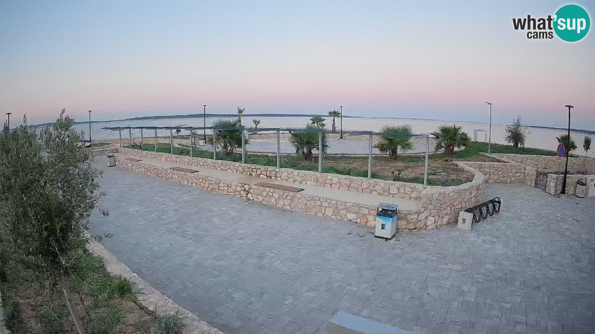 Mandre Summer Stage Webcam – Velika điga | Pag Island