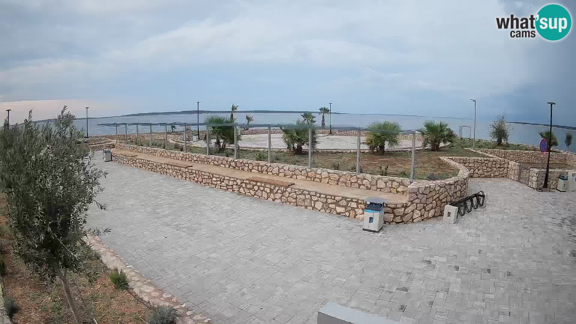 Web kamera Mandre – Ljetna pozornica Velika điga | Otok Pag