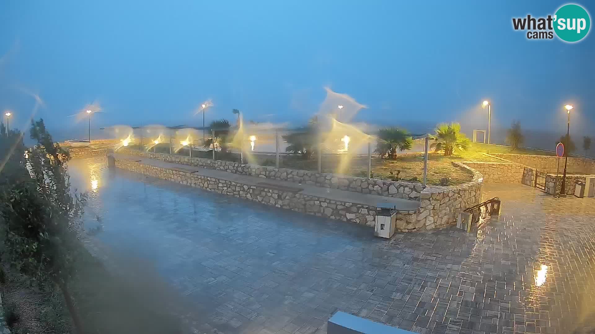 Mandre Summer Stage Webcam – Velika điga | Pag Island