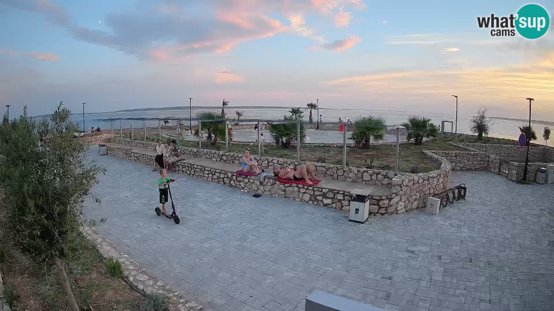 Mandre Summer Stage Webcam – Velika điga | Pag Island