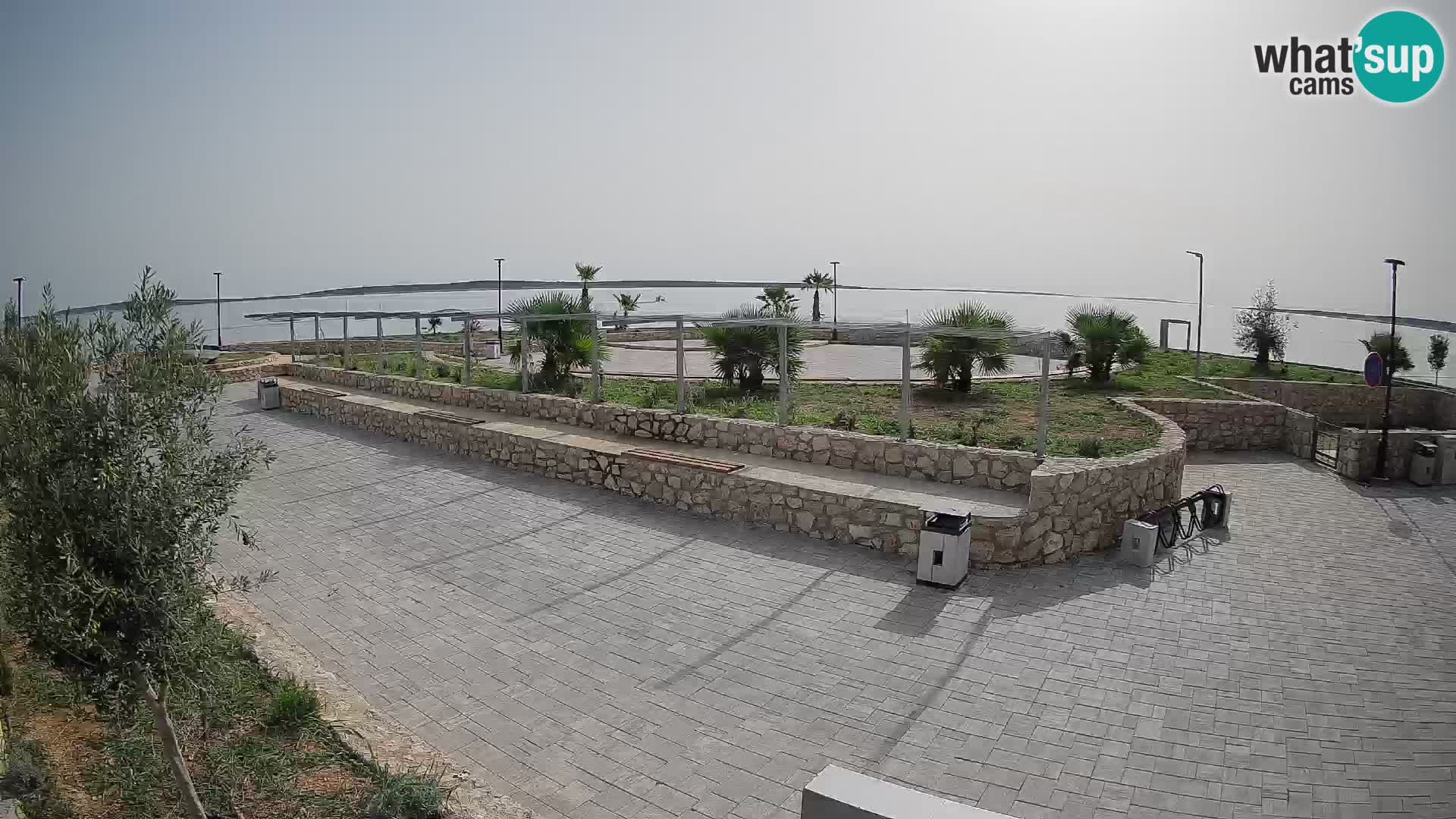 Web kamera Mandre – Ljetna pozornica Velika điga | Otok Pag