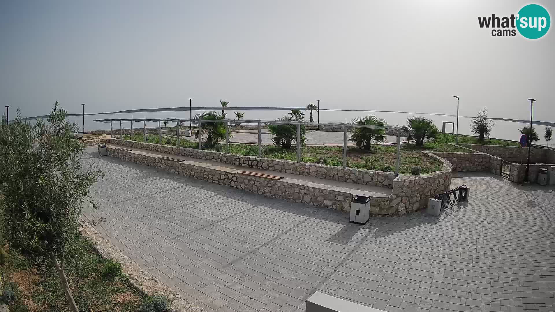 Web kamera Mandre – Ljetna pozornica Velika điga | Otok Pag