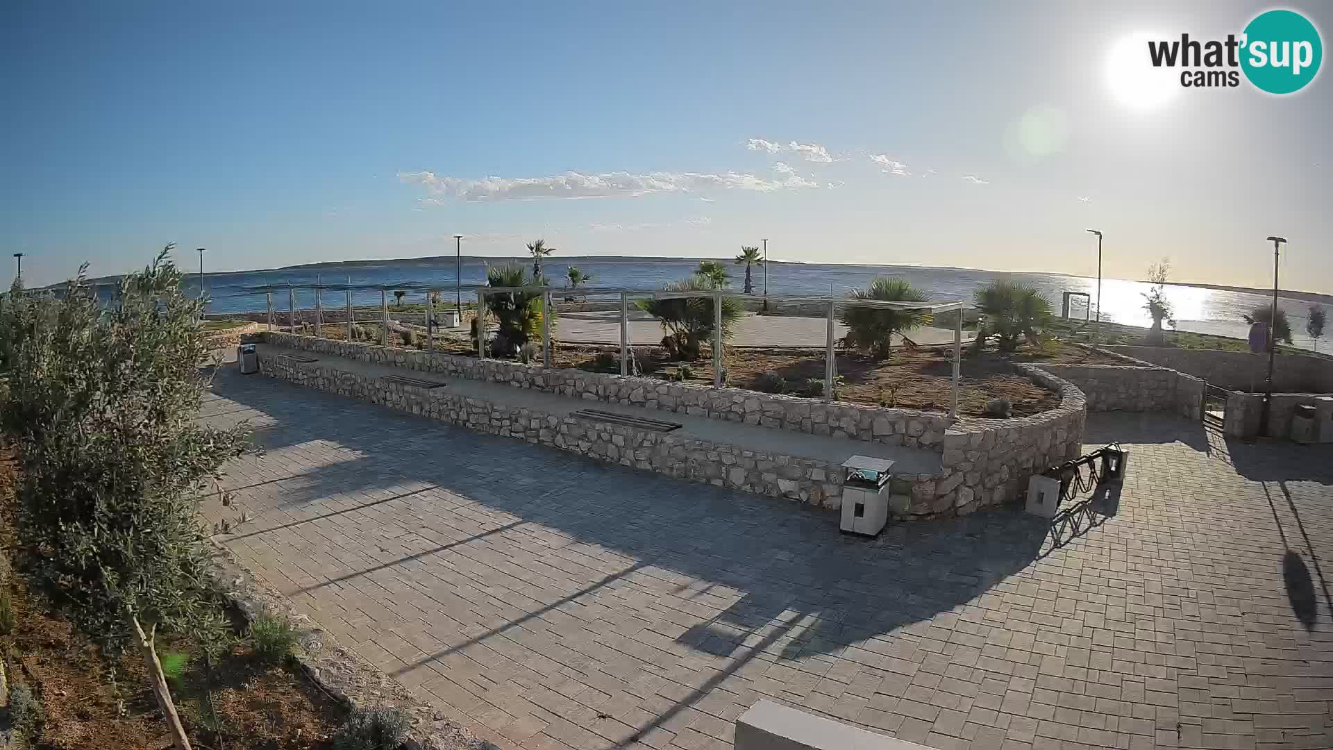 Web kamera Mandre – Ljetna pozornica Velika điga | Otok Pag