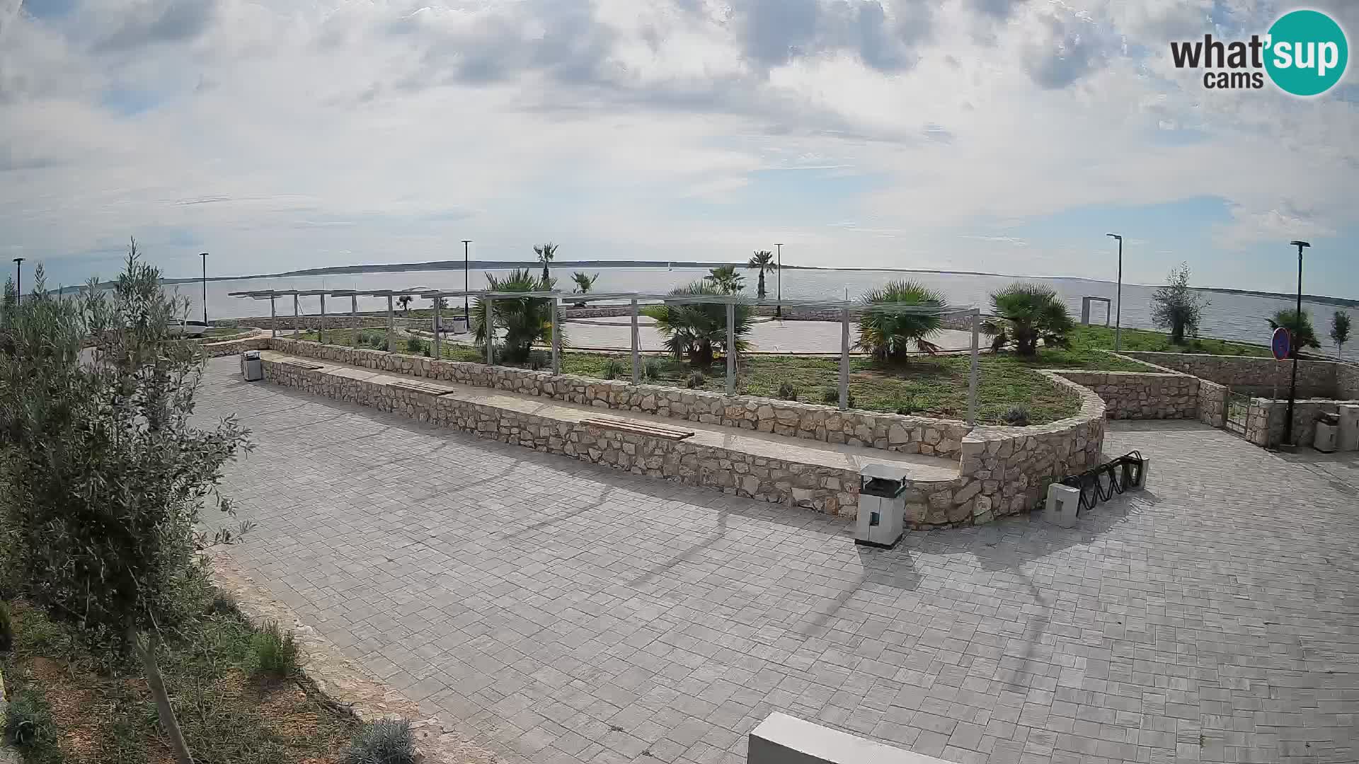 Web kamera Mandre – Ljetna pozornica Velika điga | Otok Pag