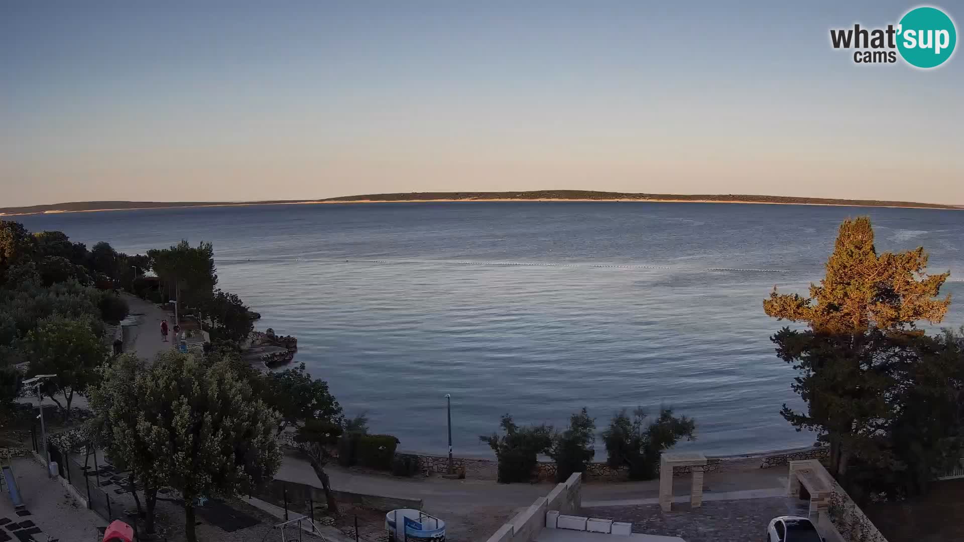 Web kamera Plaža Male Mandre – Pogled uživo s otoka Paga