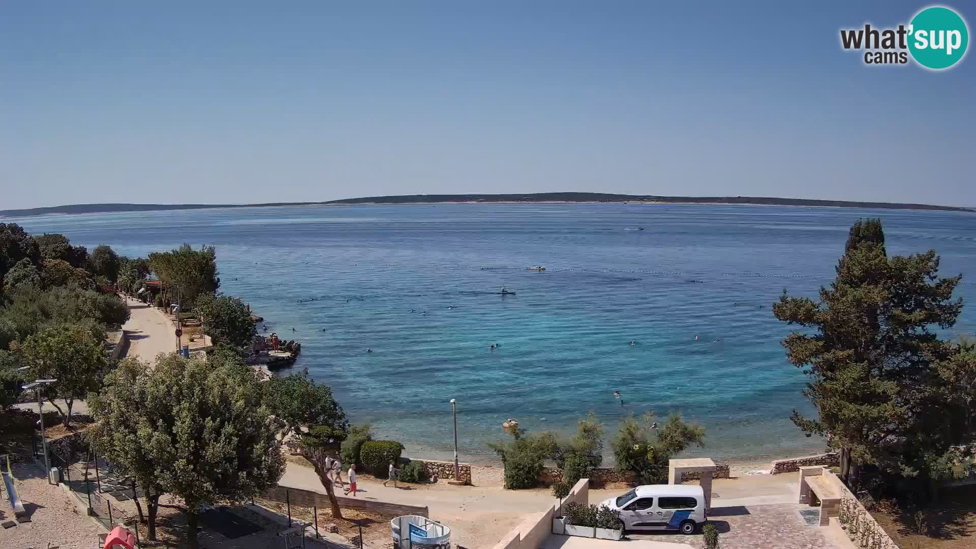 Spletna kamera Plaža Male Mandre – Pogled v živo z otoka Pag
