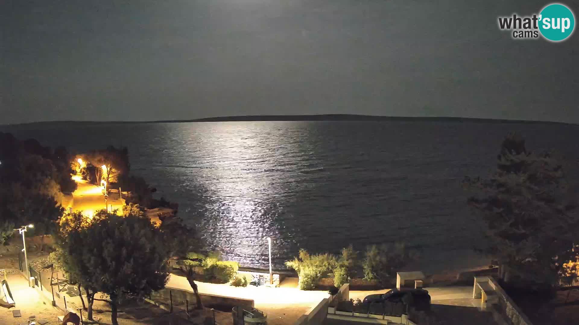 Spletna kamera Plaža Male Mandre – Pogled v živo z otoka Pag