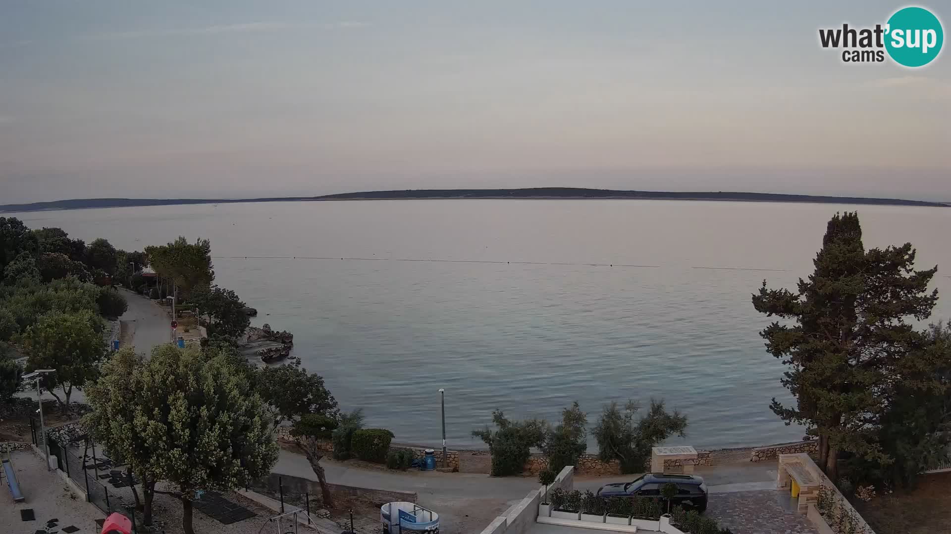 Web kamera Plaža Male Mandre – Pogled uživo s otoka Paga