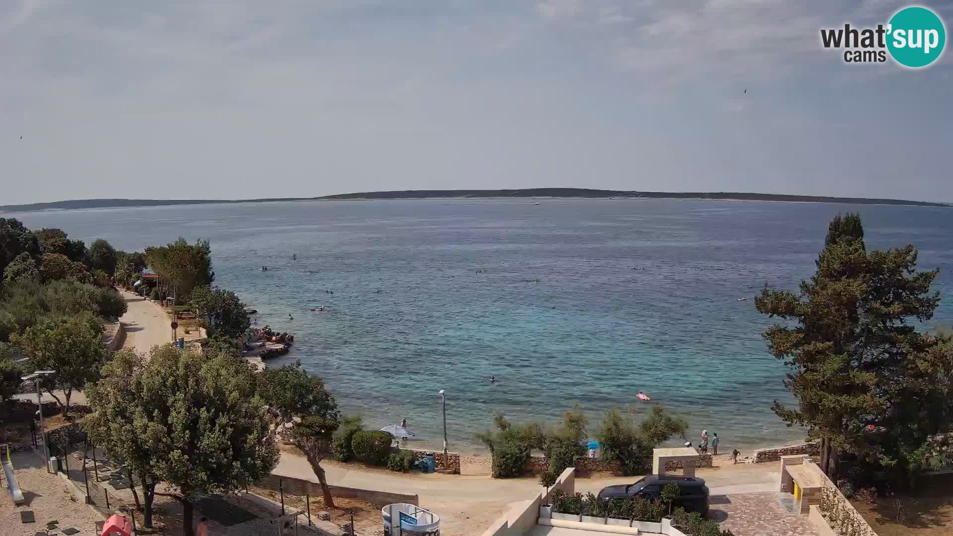 Spletna kamera Plaža Male Mandre – Pogled v živo z otoka Pag