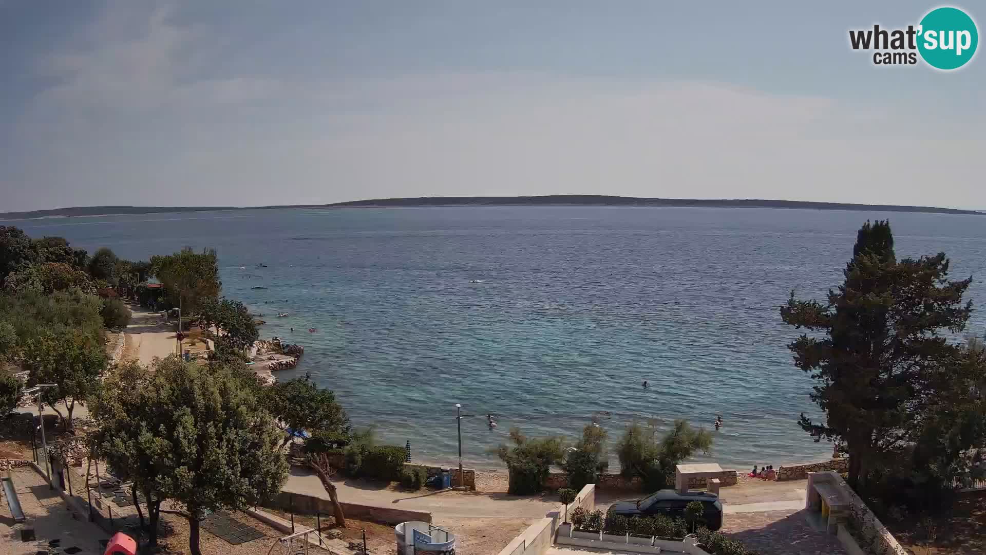 Spletna kamera Plaža Male Mandre – Pogled v živo z otoka Pag