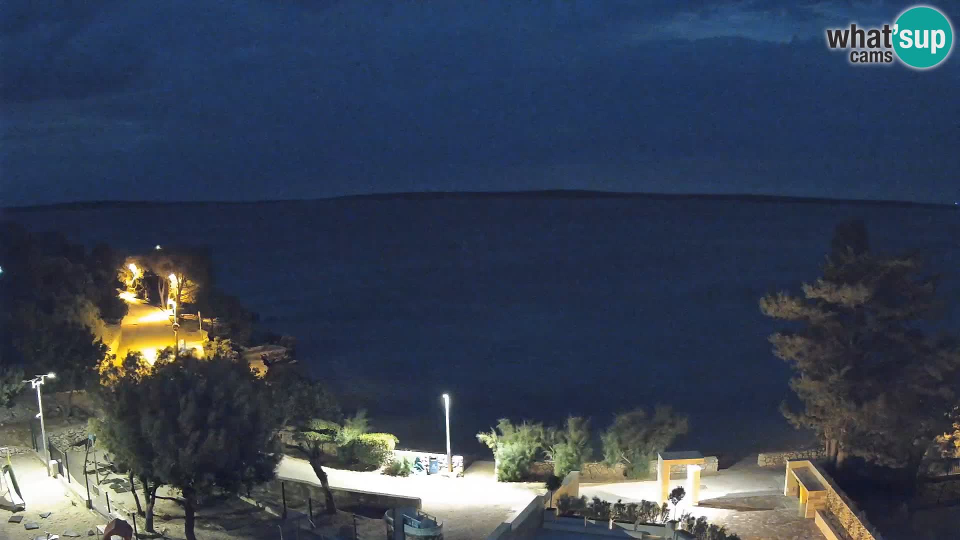 Spletna kamera Plaža Male Mandre – Pogled v živo z otoka Pag