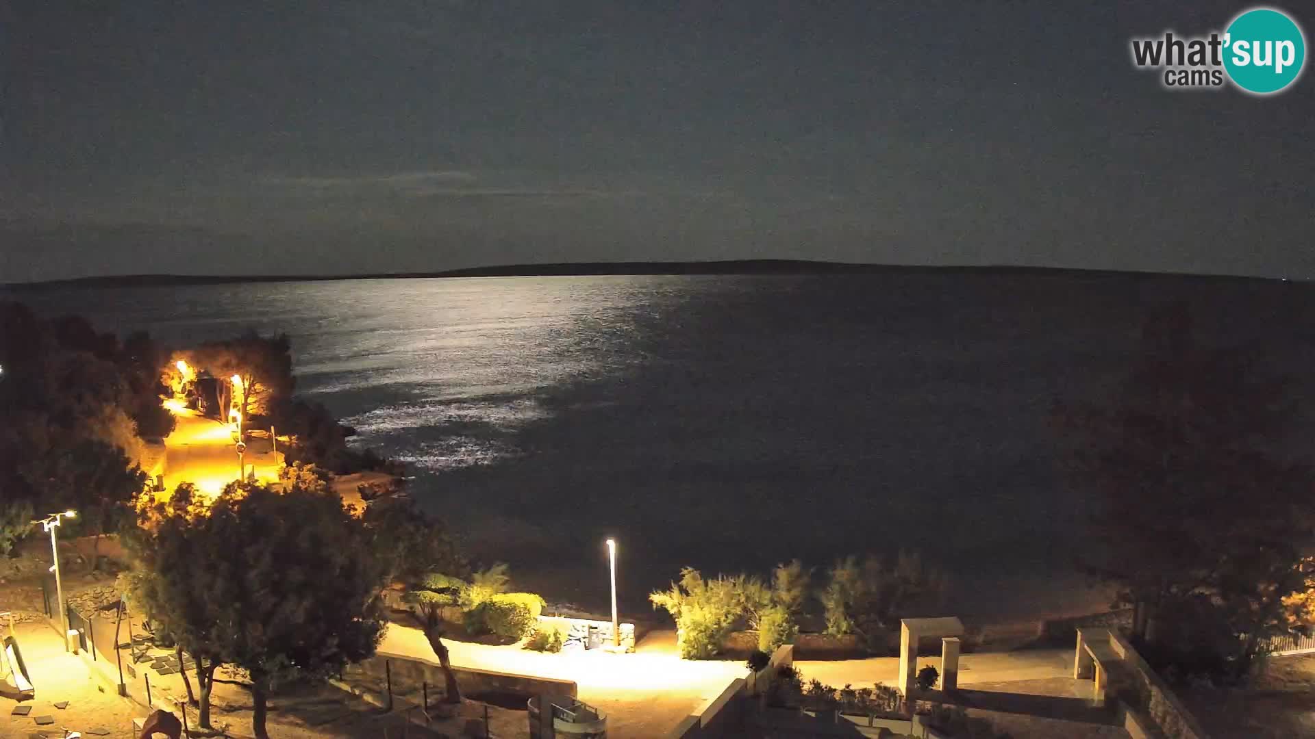 Spletna kamera Plaža Male Mandre – Pogled v živo z otoka Pag