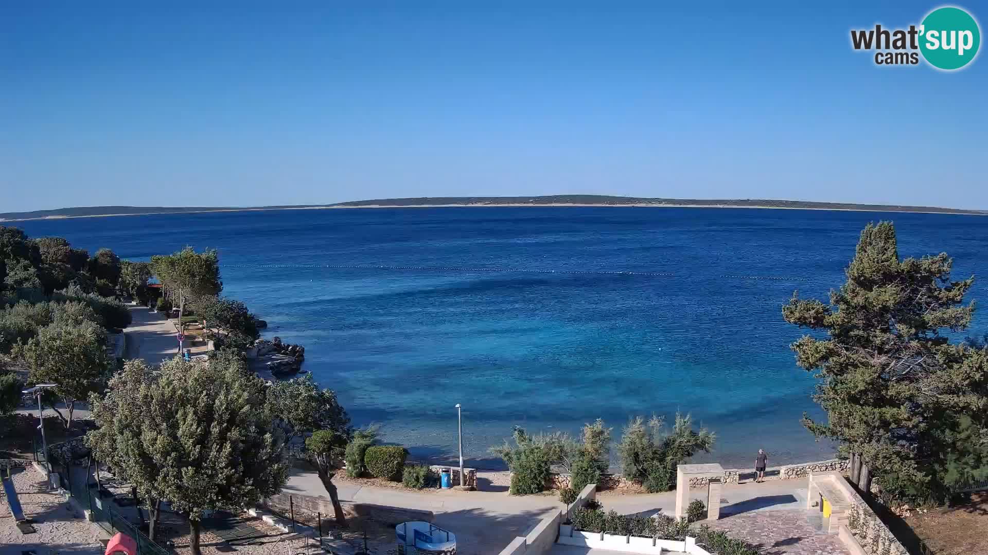 Spletna kamera Plaža Male Mandre – Pogled v živo z otoka Pag