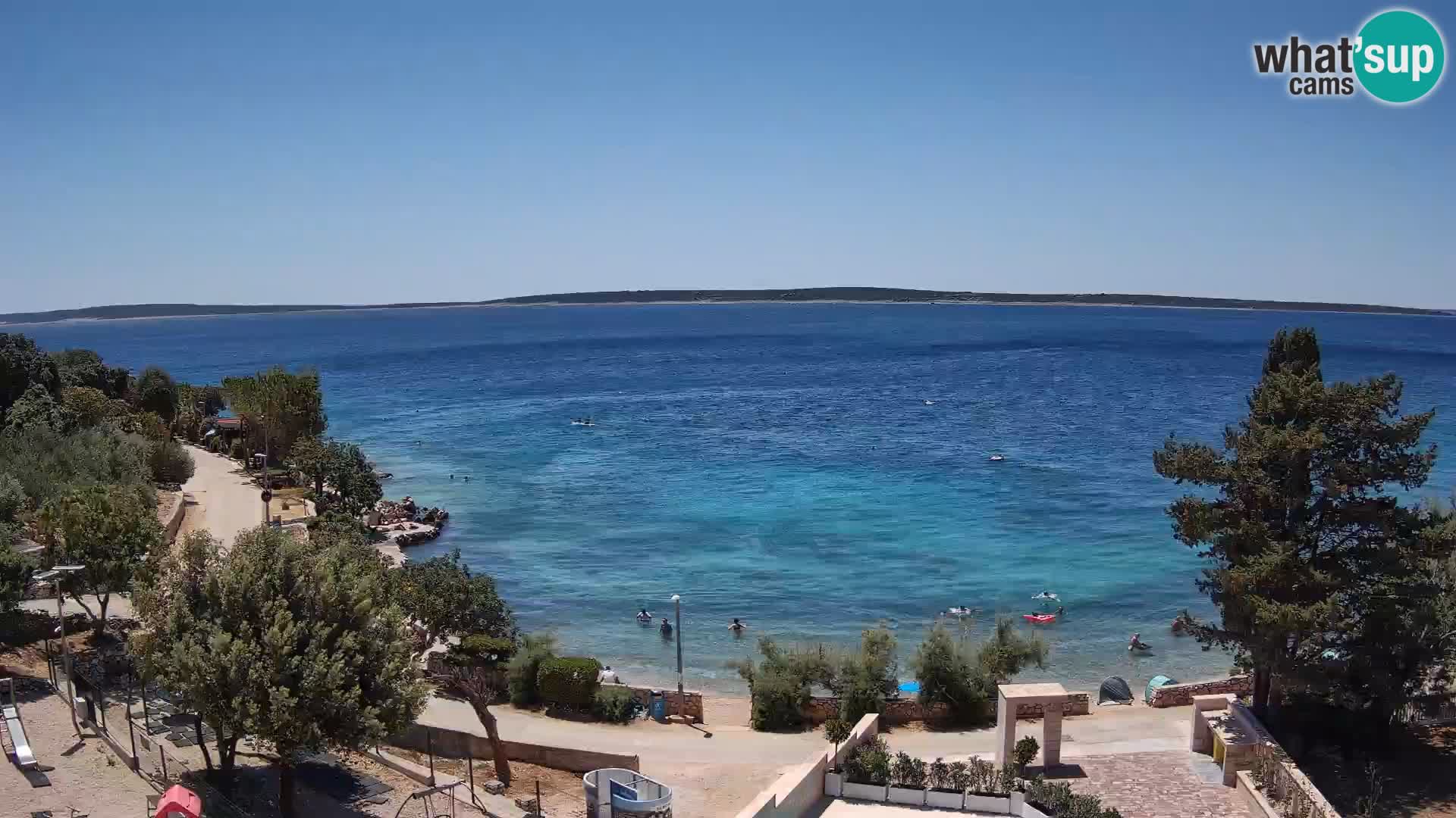 Spletna kamera Plaža Male Mandre – Pogled v živo z otoka Pag