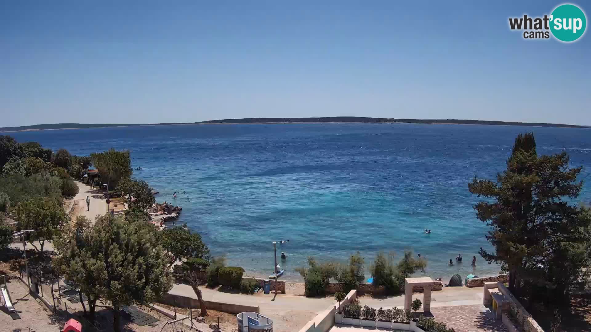 Spletna kamera Plaža Male Mandre – Pogled v živo z otoka Pag