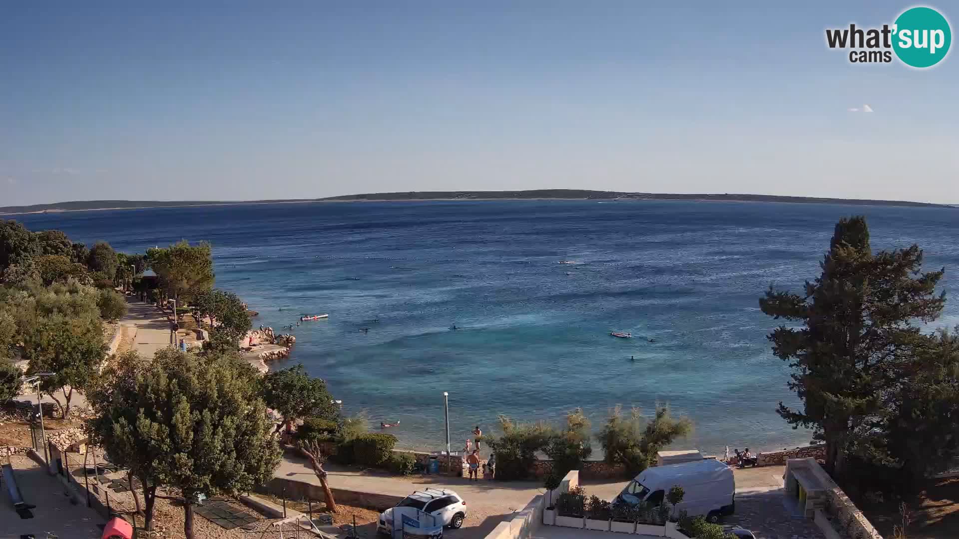 Spletna kamera Plaža Male Mandre – Pogled v živo z otoka Pag