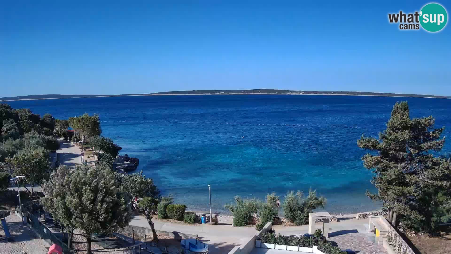 Spletna kamera Plaža Male Mandre – Pogled v živo z otoka Pag