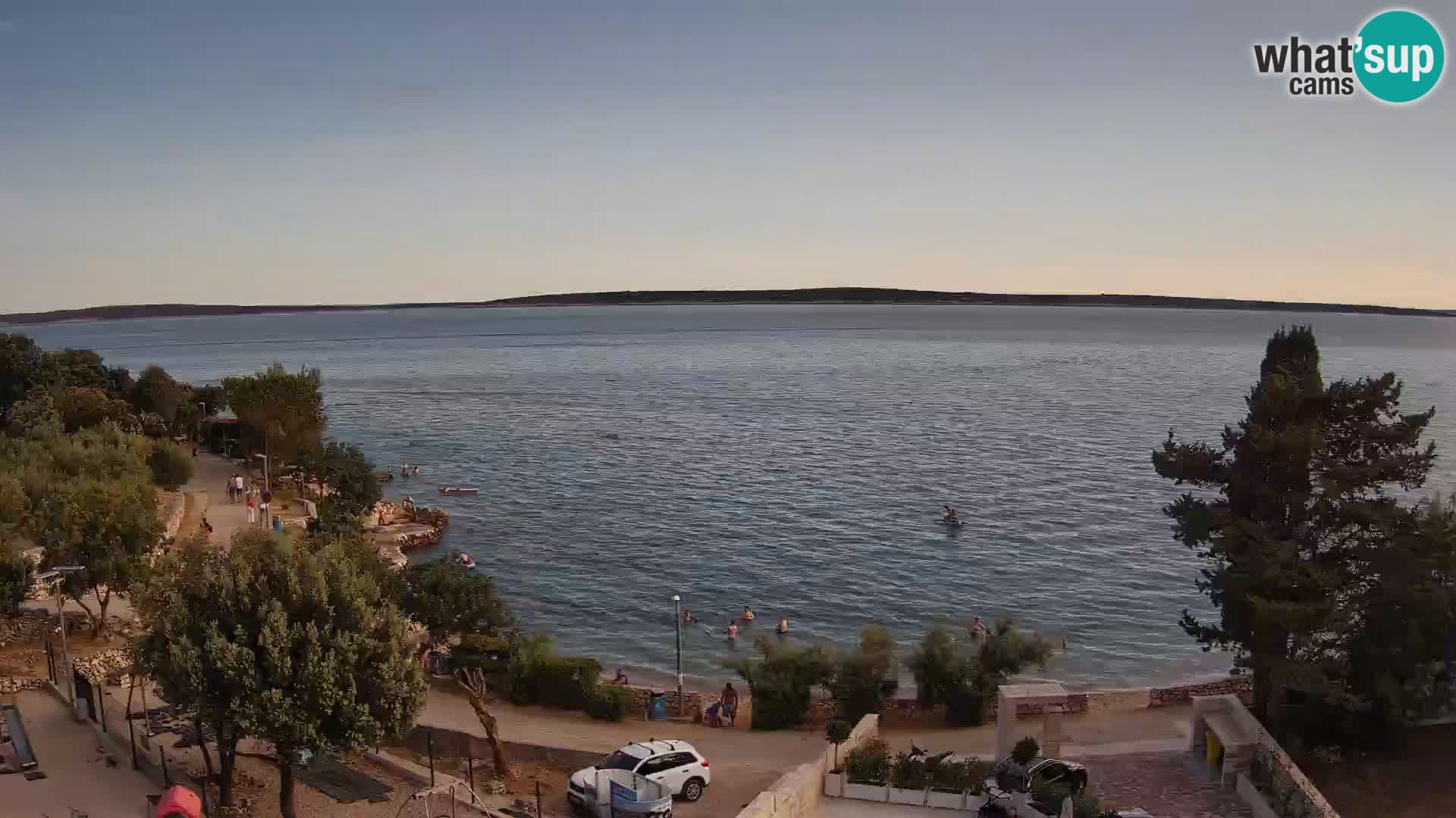 Spletna kamera Plaža Male Mandre – Pogled v živo z otoka Pag