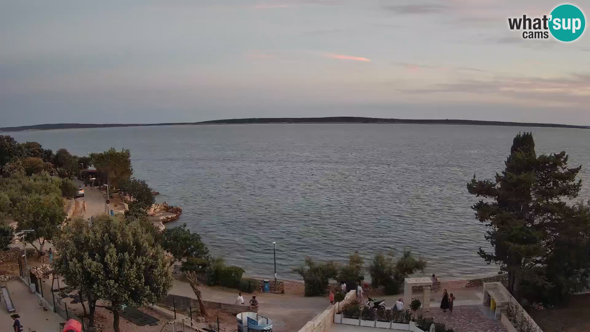 Web kamera Plaža Male Mandre – Pogled uživo s otoka Paga