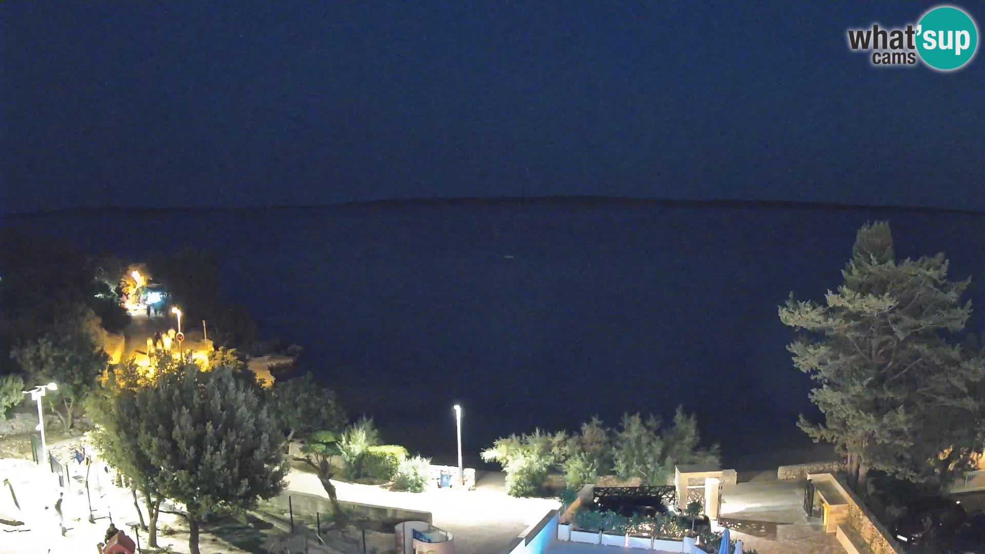 Spletna kamera Plaža Male Mandre – Pogled v živo z otoka Pag