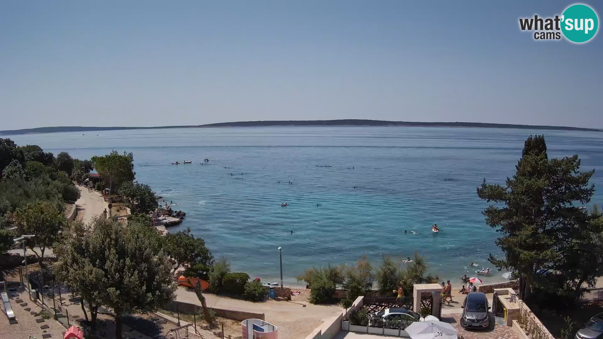 Spletna kamera Plaža Male Mandre – Pogled v živo z otoka Pag