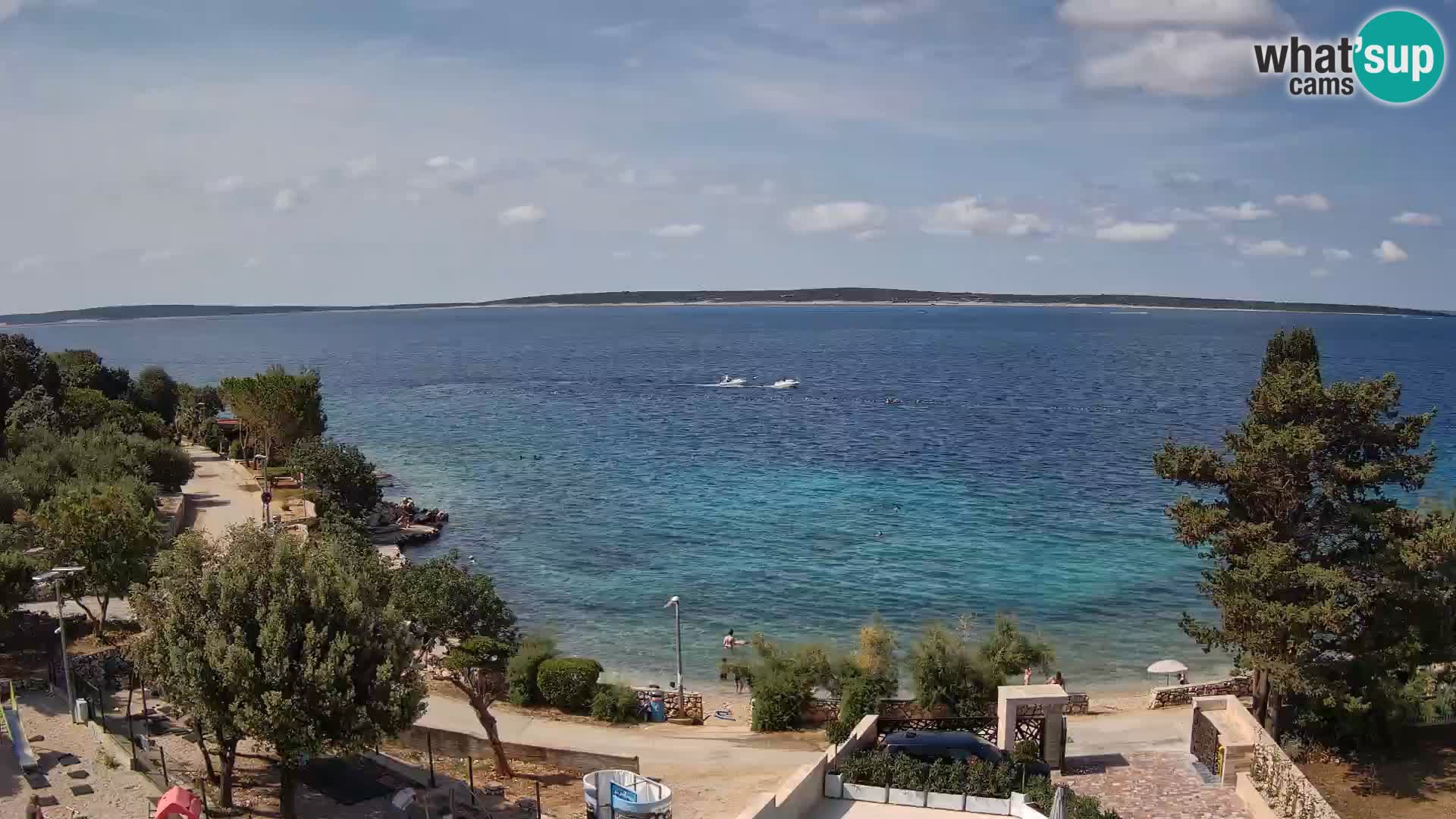 Spletna kamera Plaža Male Mandre – Pogled v živo z otoka Pag