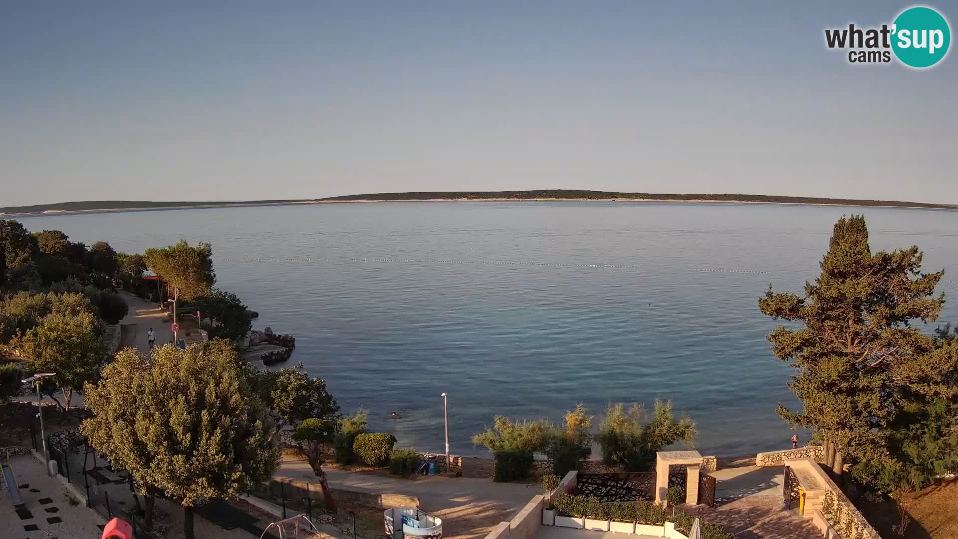Web kamera Plaža Male Mandre – Pogled uživo s otoka Paga