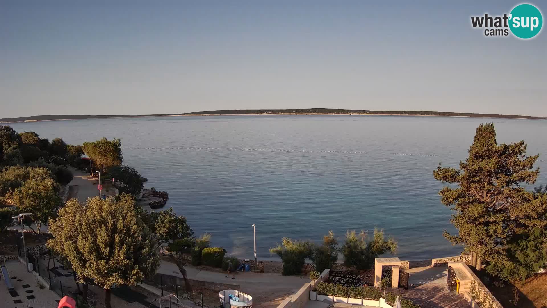 Web kamera Plaža Male Mandre – Pogled uživo s otoka Paga