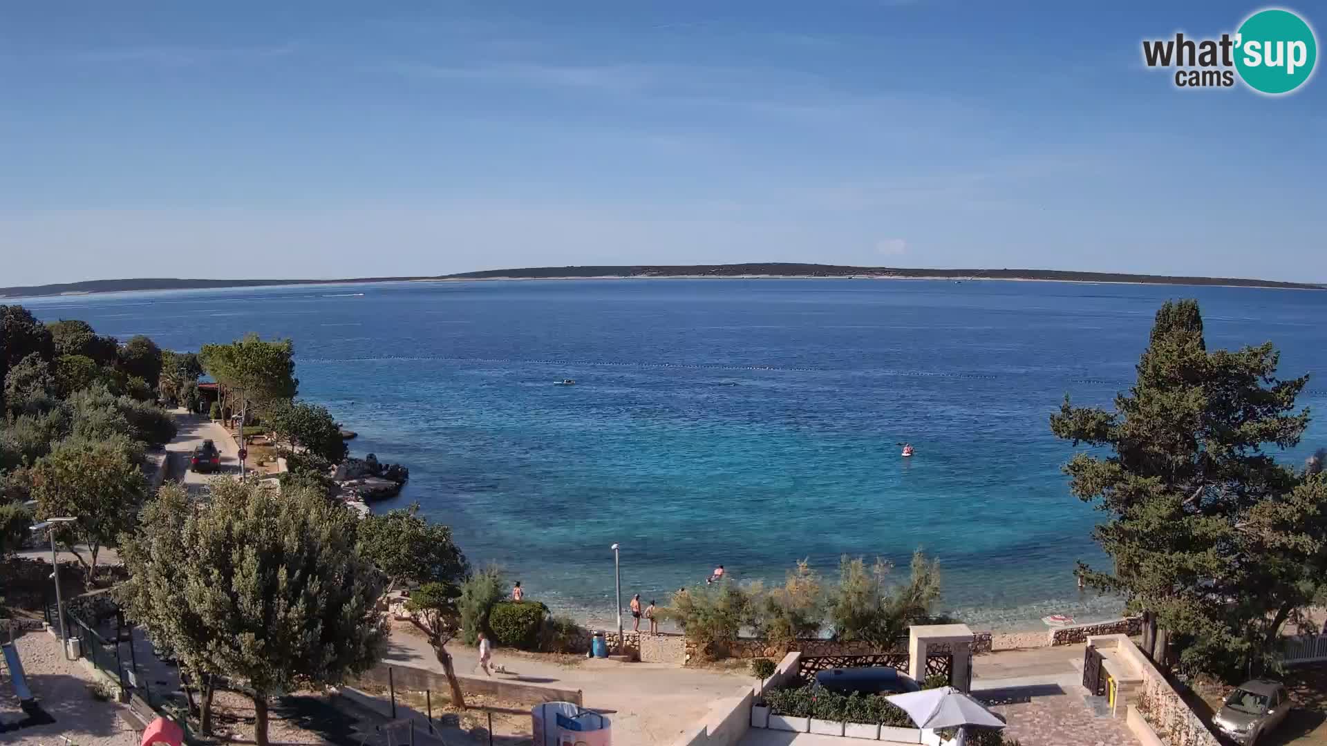 Spletna kamera Plaža Male Mandre – Pogled v živo z otoka Pag