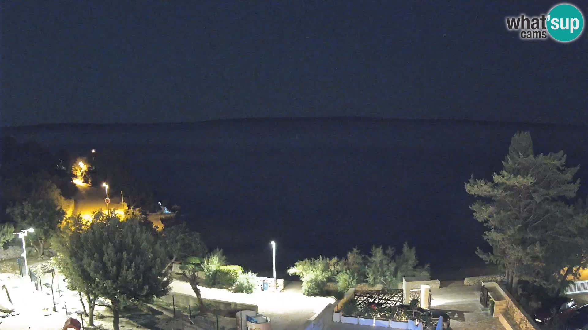 Spletna kamera Plaža Male Mandre – Pogled v živo z otoka Pag