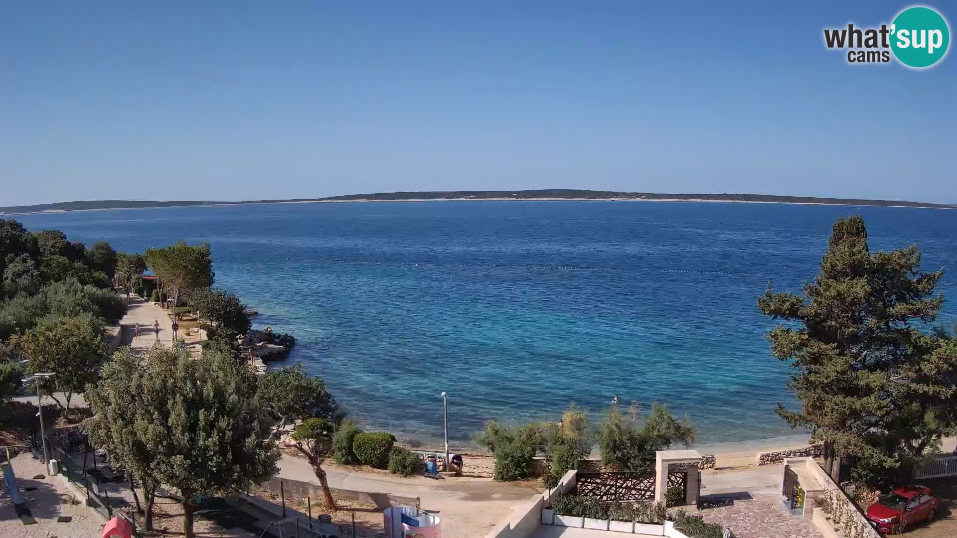 Spletna kamera Plaža Male Mandre – Pogled v živo z otoka Pag