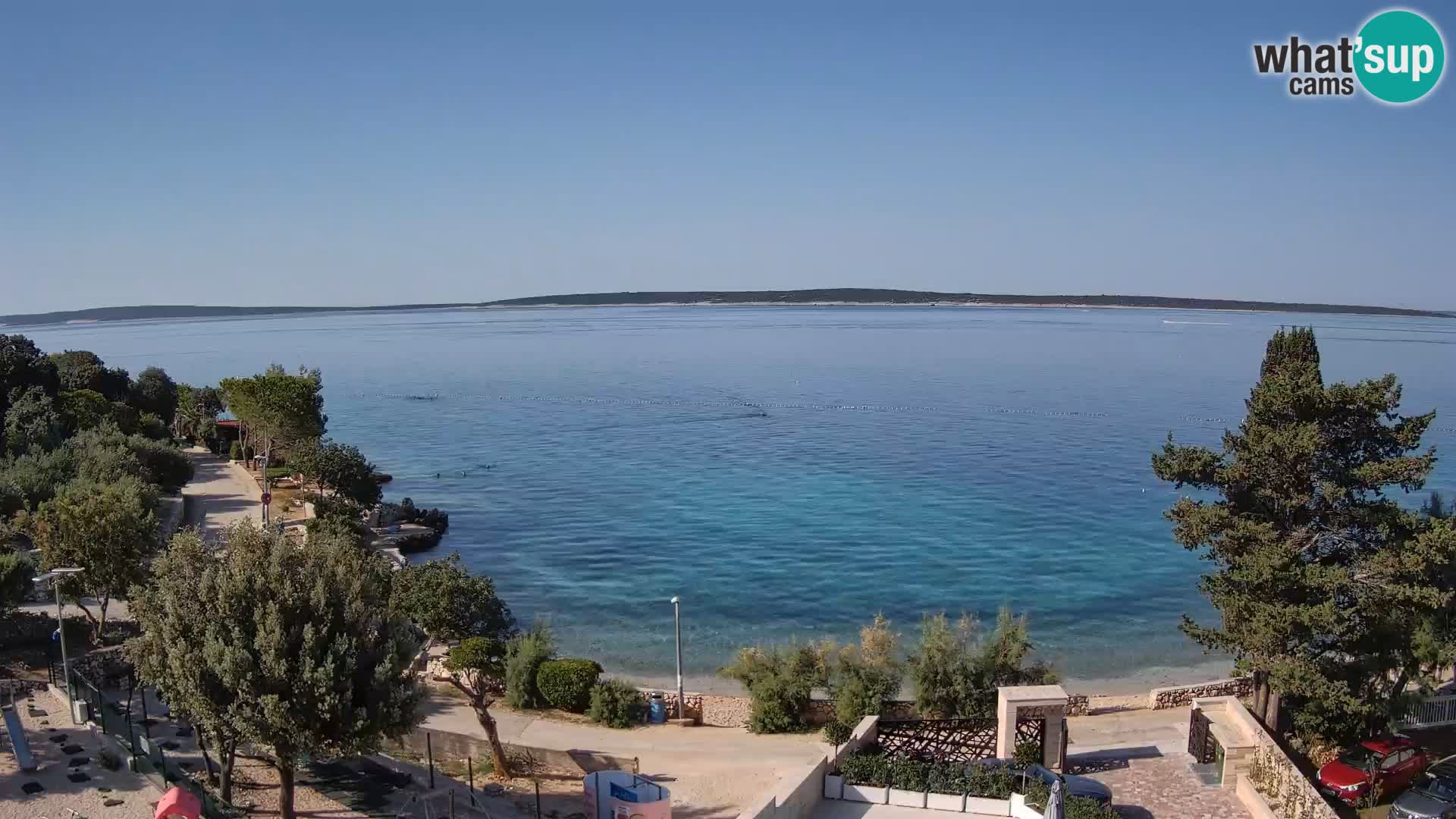 Spletna kamera Plaža Male Mandre – Pogled v živo z otoka Pag